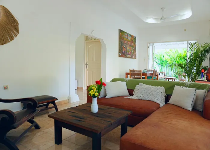 ヴィラ Whitehouse 2 Bedroom *